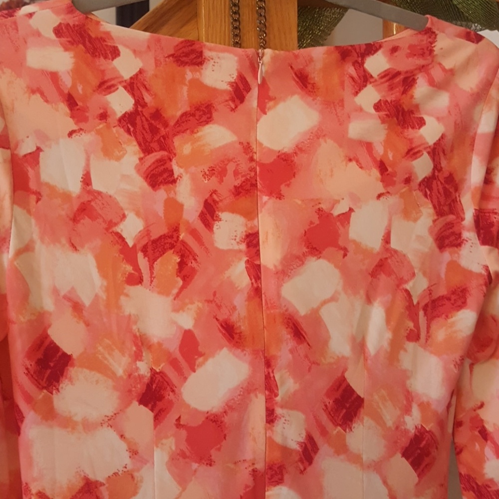 Dress - Picture 4 of 8
